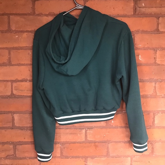 Cropped Fila hoodie from Urban Outfitters - Picture 3 of 5